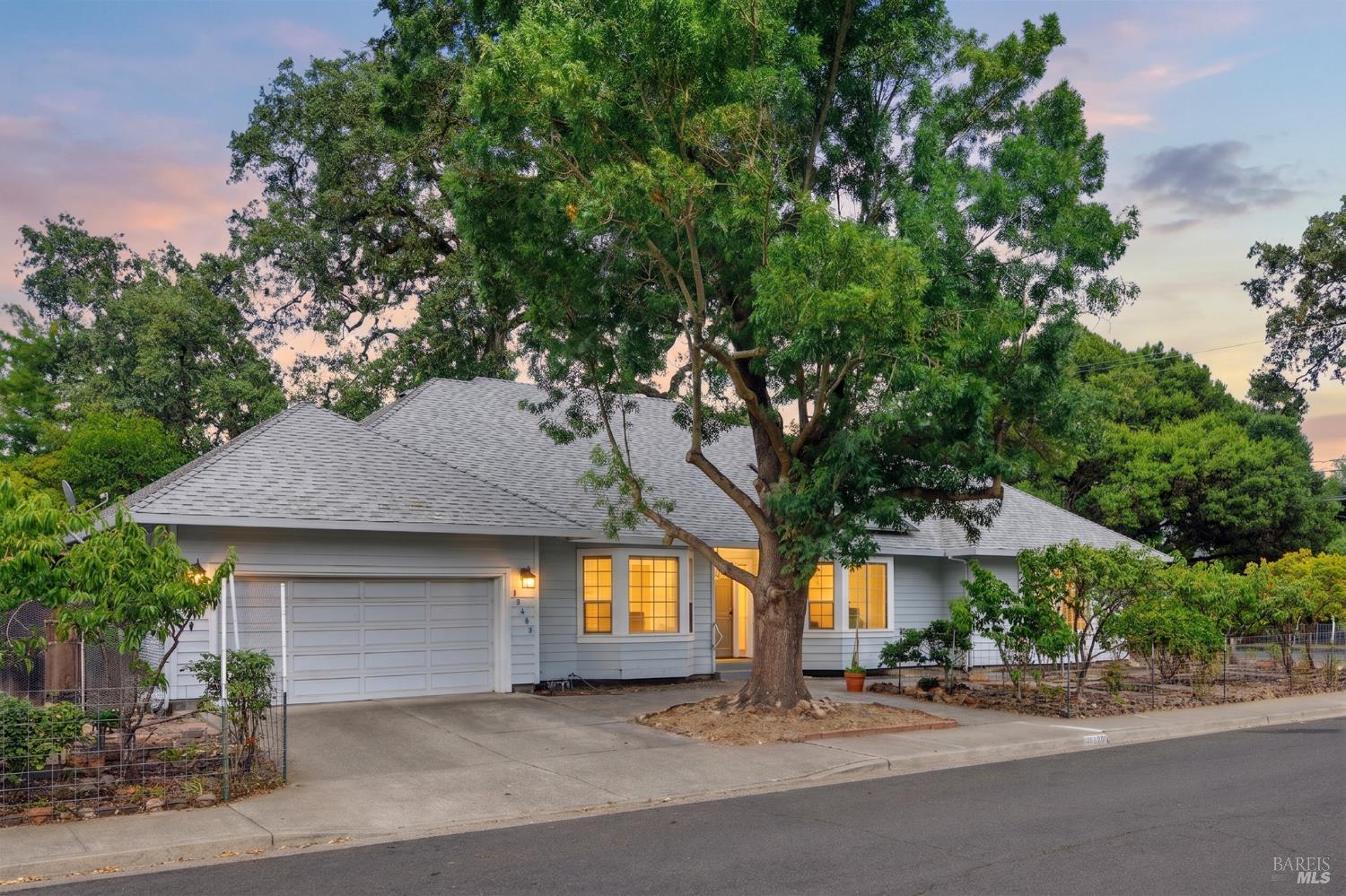 19489 Laurelbrook Court Sonoma CA 95476
