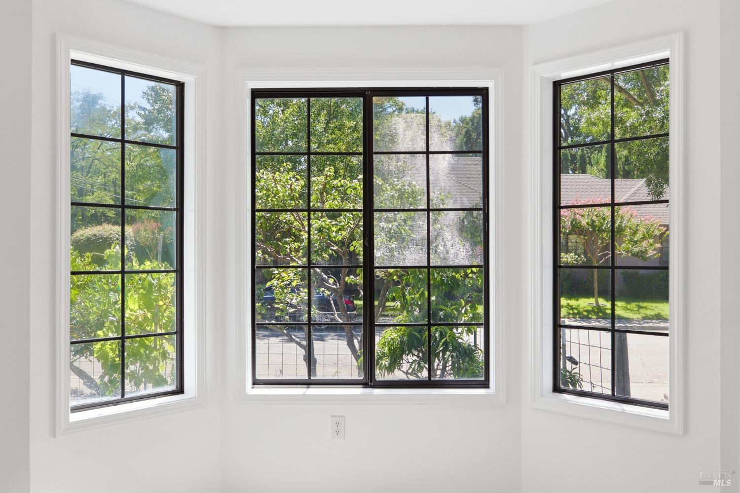 19489 Laurelbrook Court Sonoma CA 95476