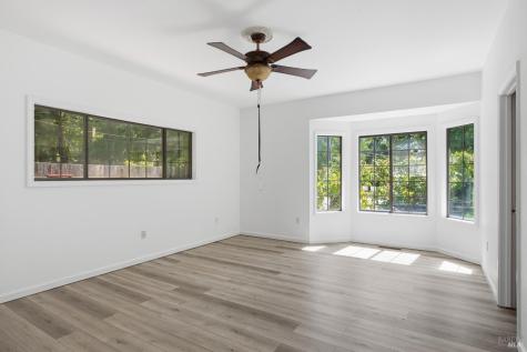 19489 Laurelbrook Court Sonoma CA 95476