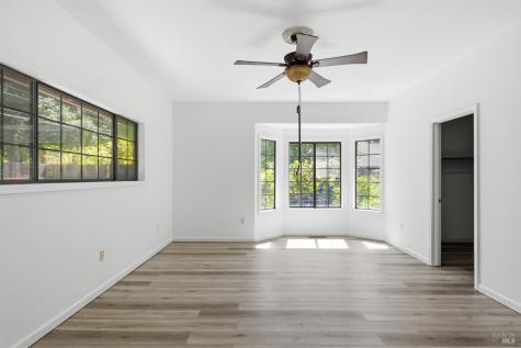 19489 Laurelbrook Court Sonoma CA 95476