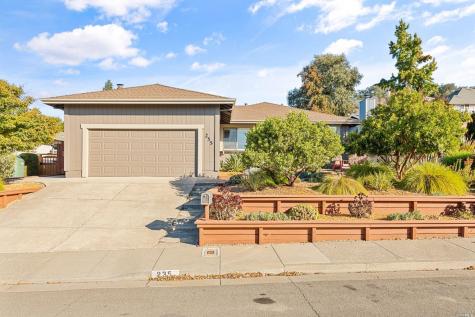 235 Pheasant Drive Healdsburg CA 95448