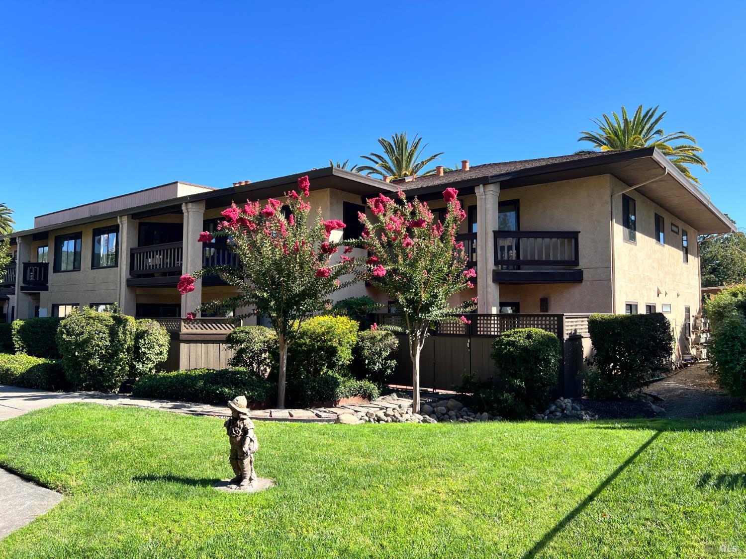 193 W Verano Avenue Sonoma CA 95476