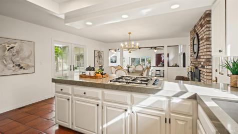 728 Eucalyptus Avenue Novato CA 94947