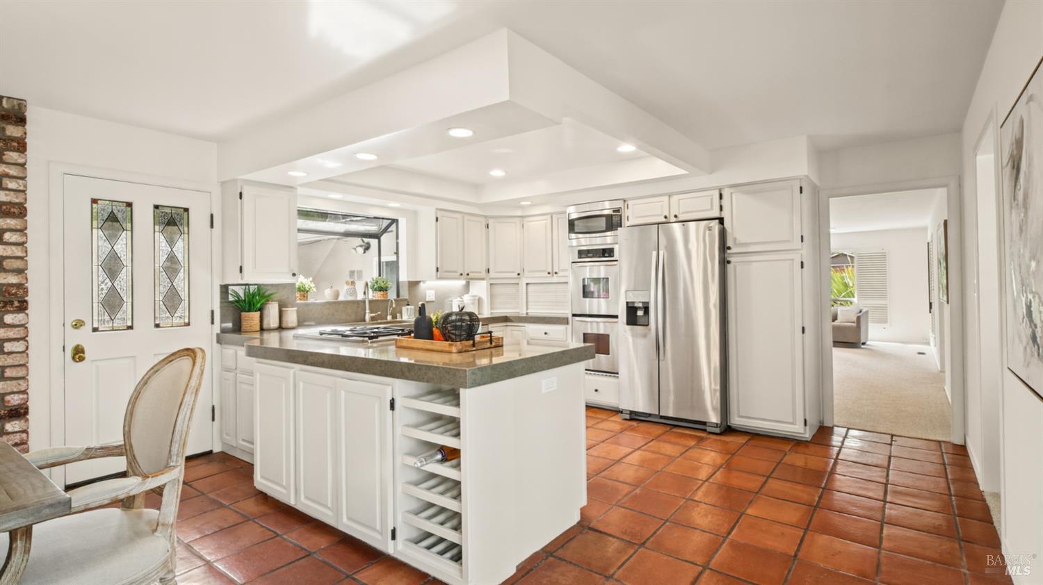 728 Eucalyptus Avenue Novato CA 94947