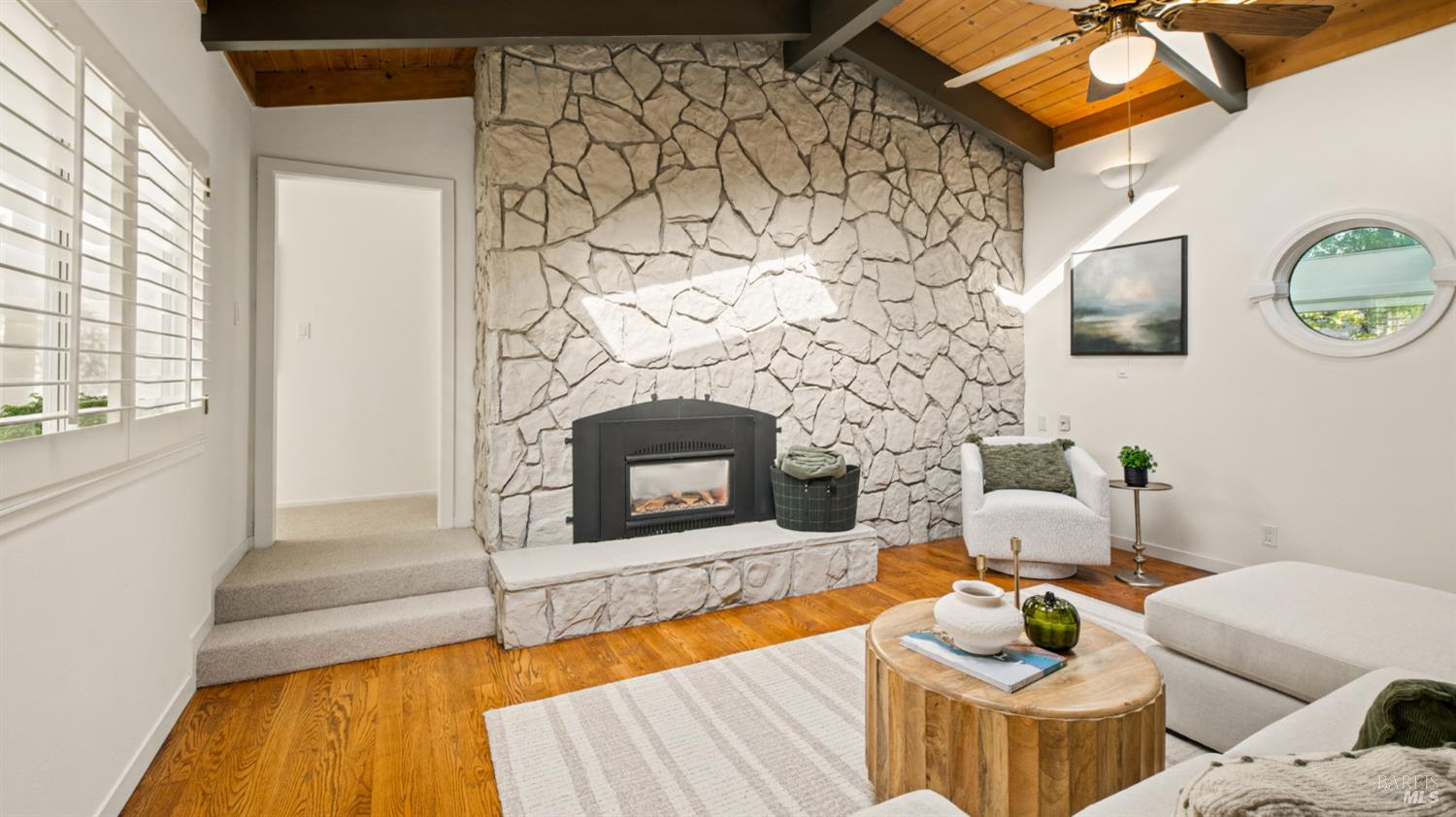 728 Eucalyptus Avenue Novato CA 94947