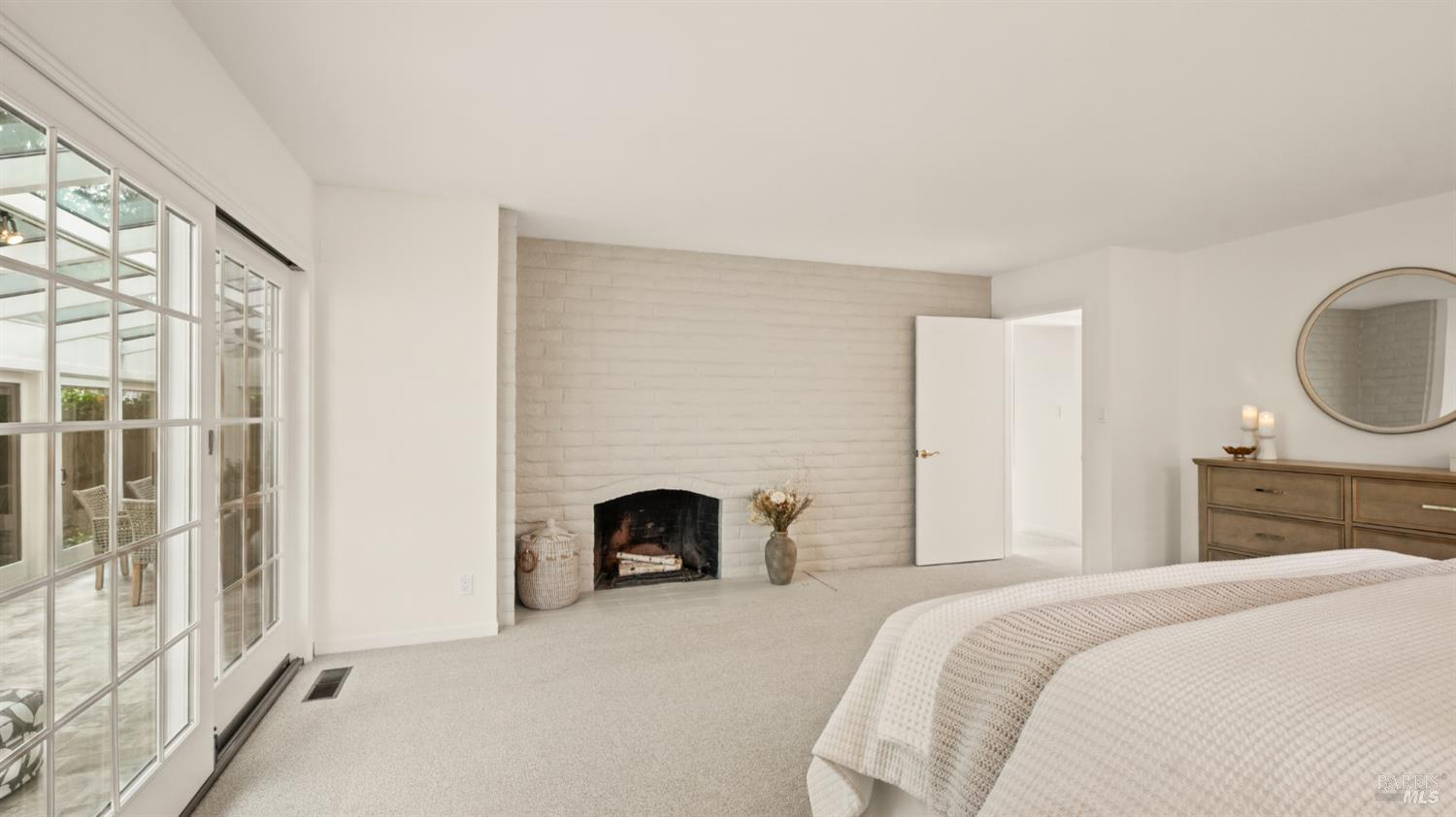 728 Eucalyptus Avenue Novato CA 94947