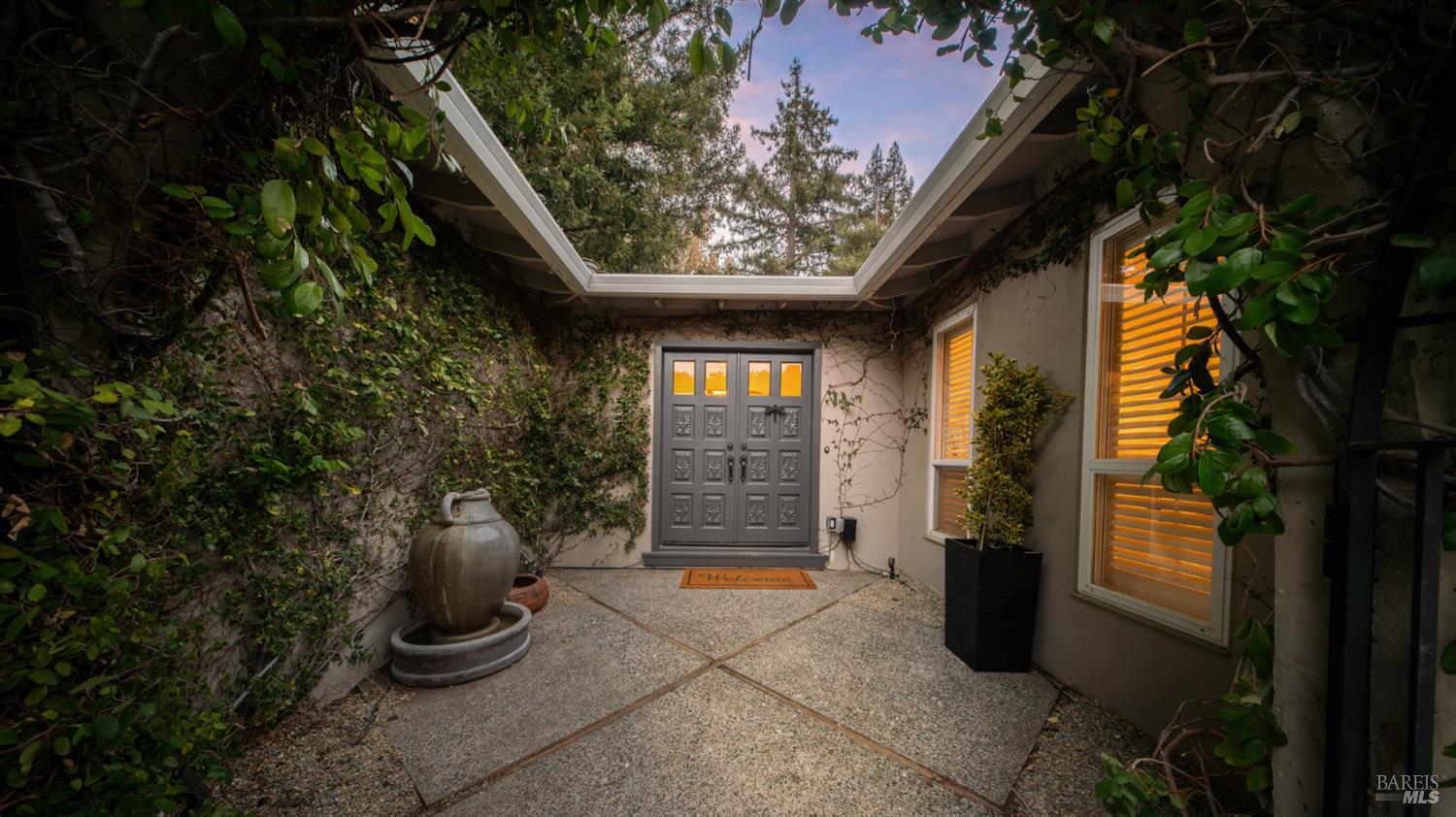 728 Eucalyptus Avenue Novato CA 94947