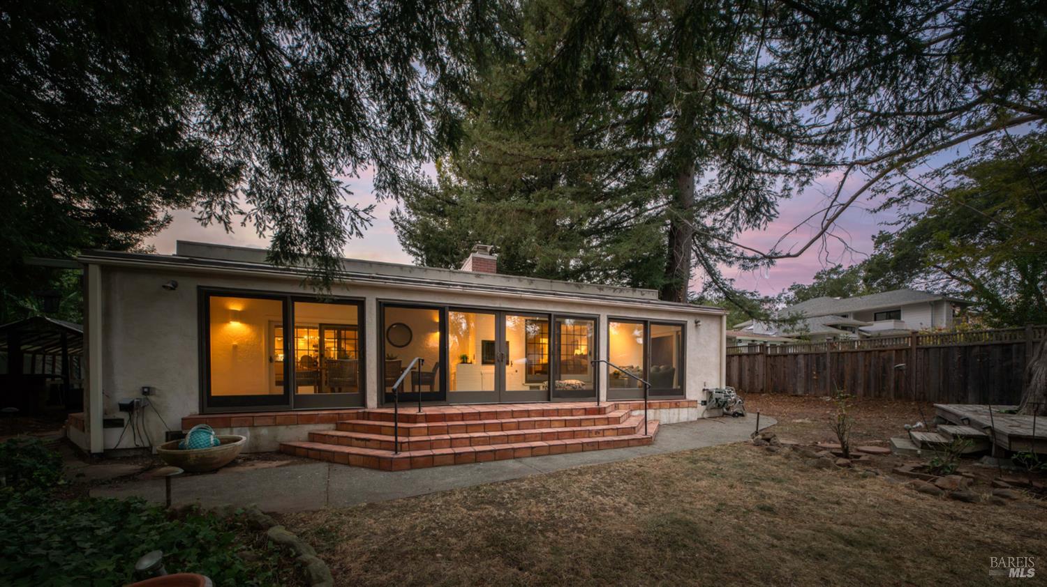 728 Eucalyptus Avenue Novato CA 94947