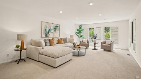 728 Eucalyptus Avenue Novato CA 94947