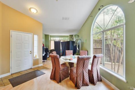 1231 De Meo Street Santa Rosa CA 95407