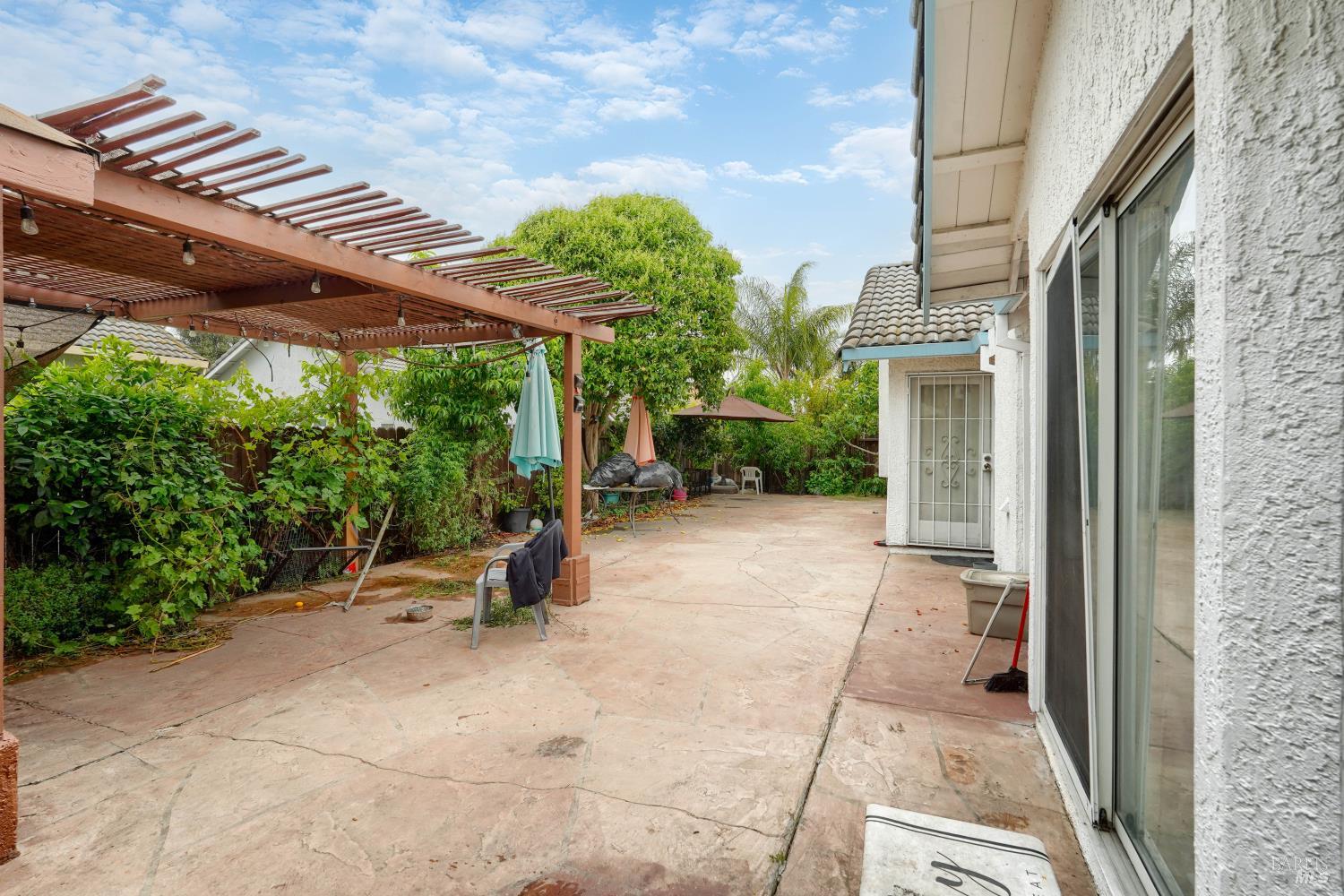 1231 De Meo Street Santa Rosa CA 95407