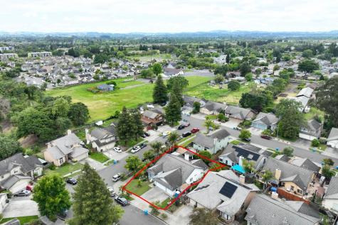 1231 De Meo Street Santa Rosa CA 95407