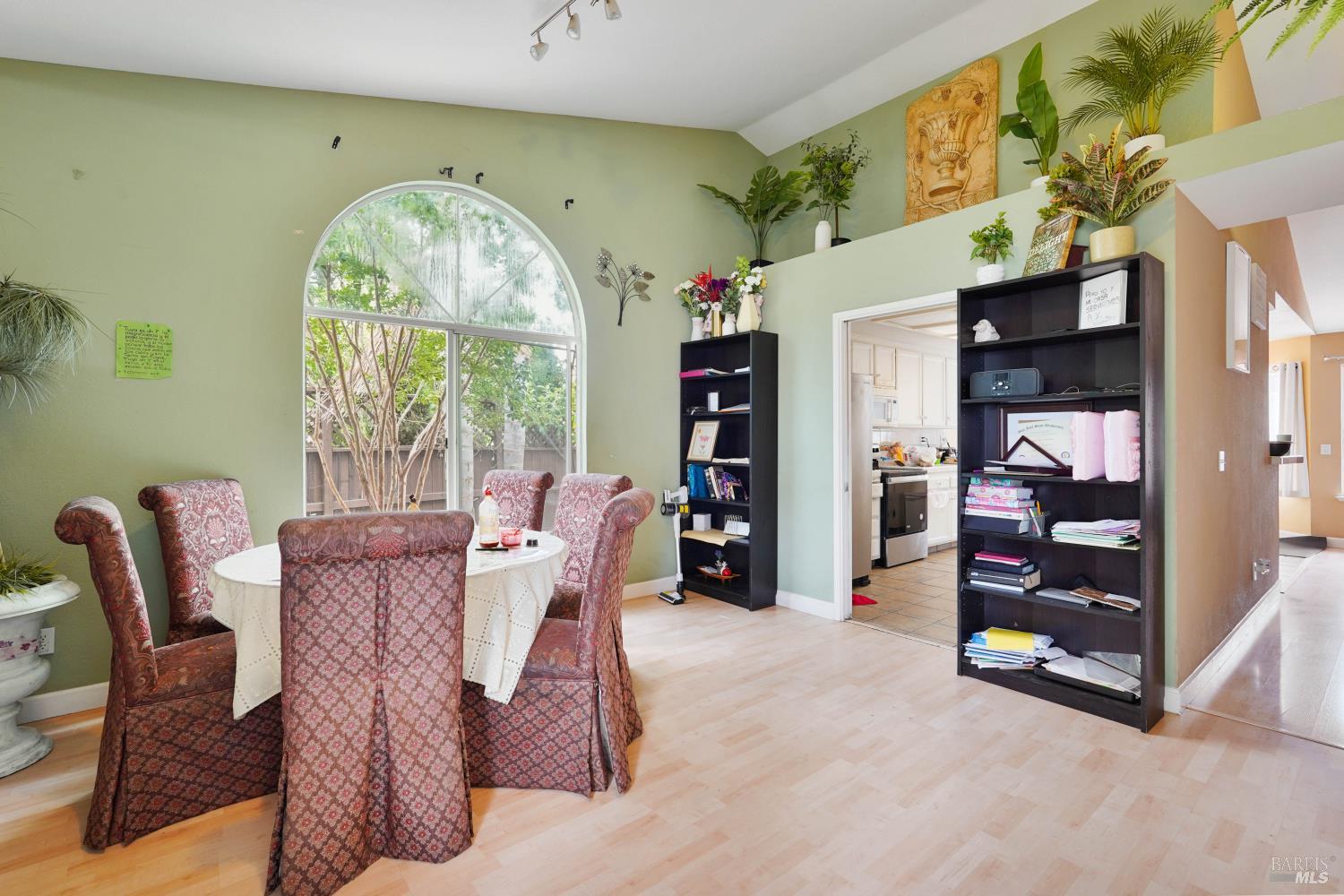 1231 De Meo Street Santa Rosa CA 95407