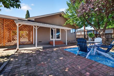 31604 Mccray Road Cloverdale CA 95425