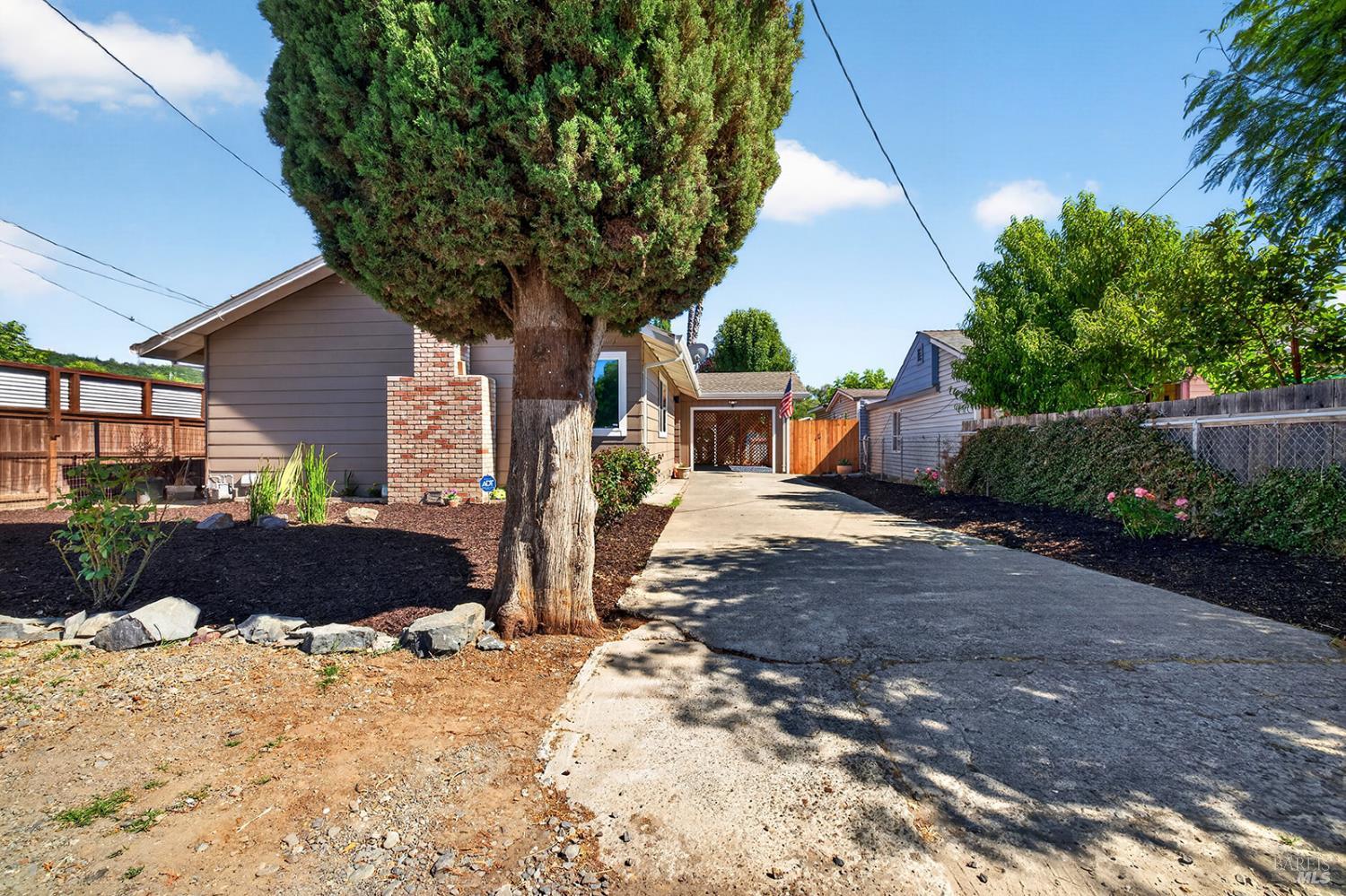 31604 Mccray Road Cloverdale CA 95425