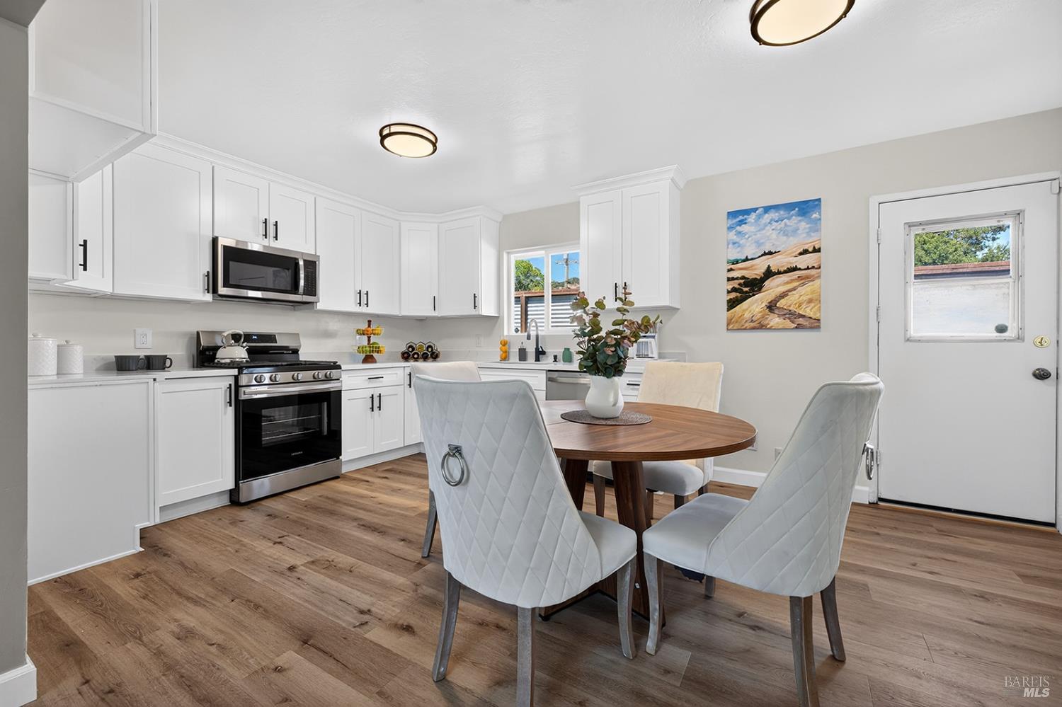 31604 Mccray Road Cloverdale CA 95425