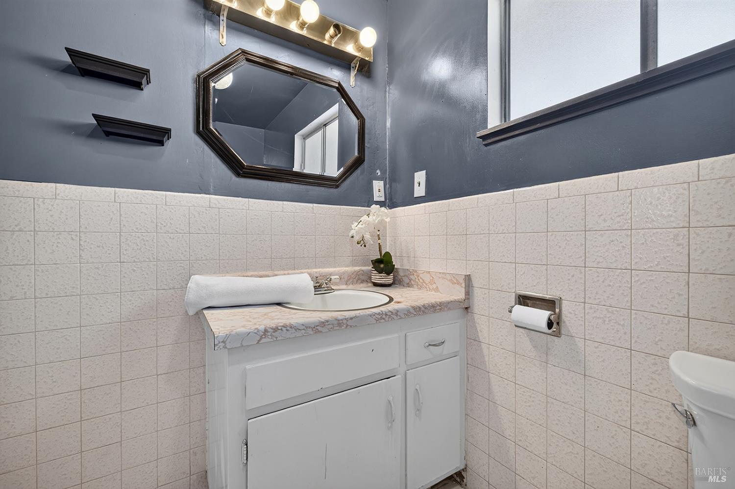31604 Mccray Road Cloverdale CA 95425