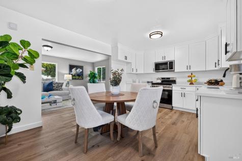 31604 Mccray Road Cloverdale CA 95425