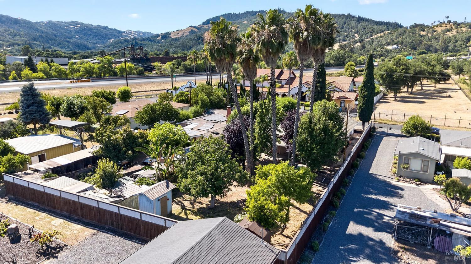 31604 Mccray Road Cloverdale CA 95425
