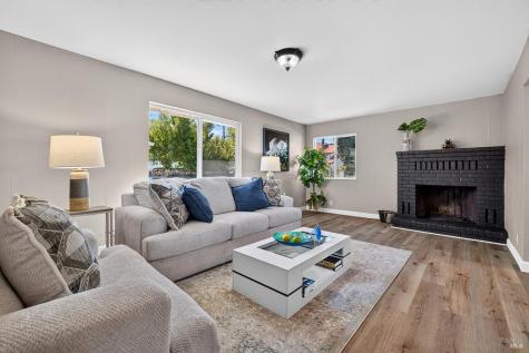 31604 Mccray Road Cloverdale CA 95425