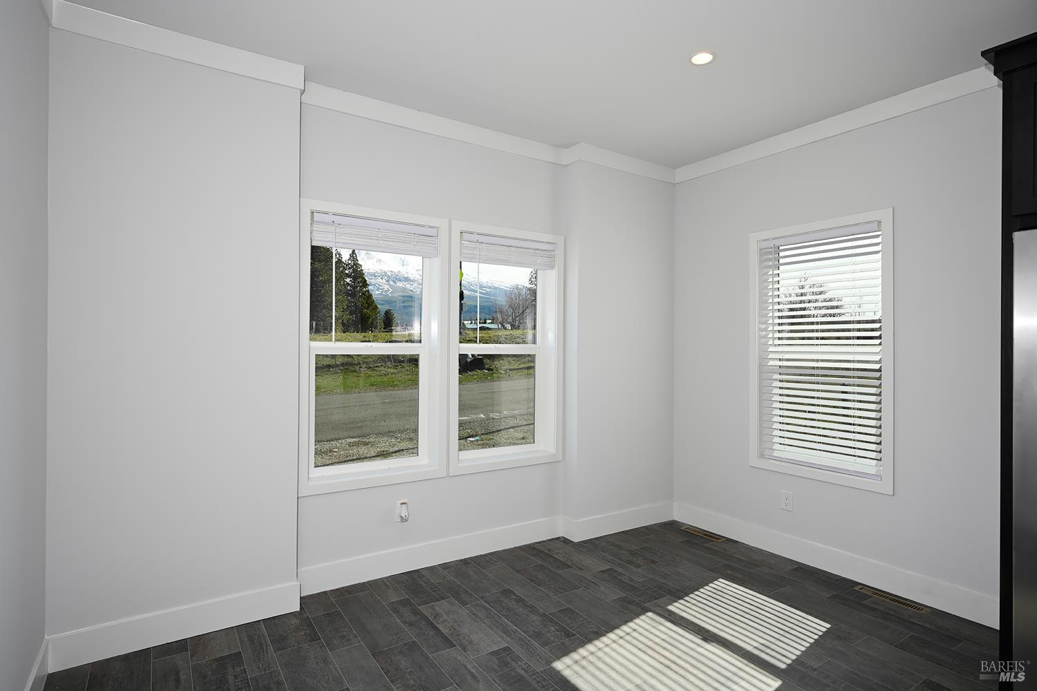 1522 Wakefield Avenue Weed CA 96094