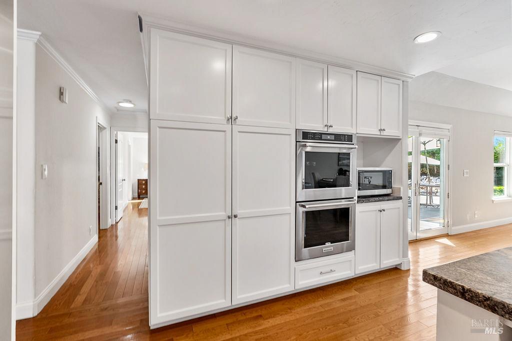 15119 Grove Street Healdsburg CA 95448