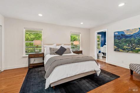 15119 Grove Street Healdsburg CA 95448