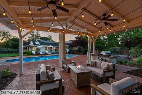 15119 Grove Street Healdsburg CA 95448