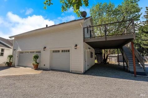 15119 Grove Street Healdsburg CA 95448
