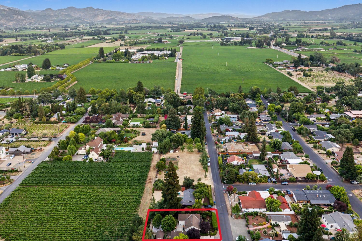 1170 Mountain View Avenue St. Helena CA 94574