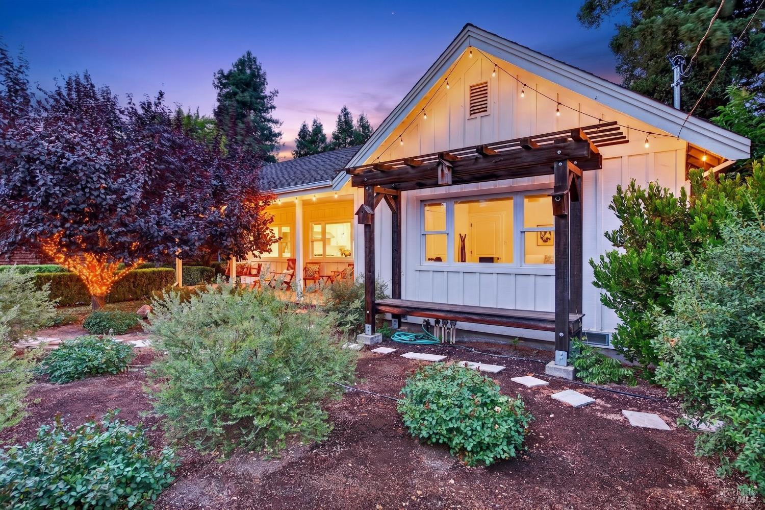 1170 Mountain View Avenue St. Helena CA 94574