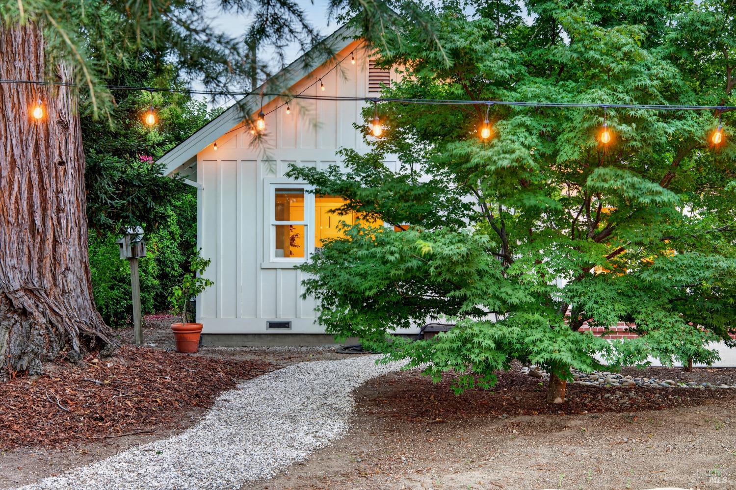 1170 Mountain View Avenue St. Helena CA 94574