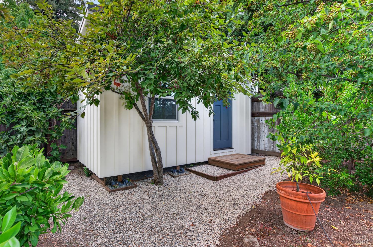 1170 Mountain View Avenue St. Helena CA 94574