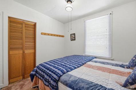 886 Montgomery Road Sebastopol CA 95472