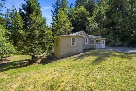 886 Montgomery Road Sebastopol CA 95472