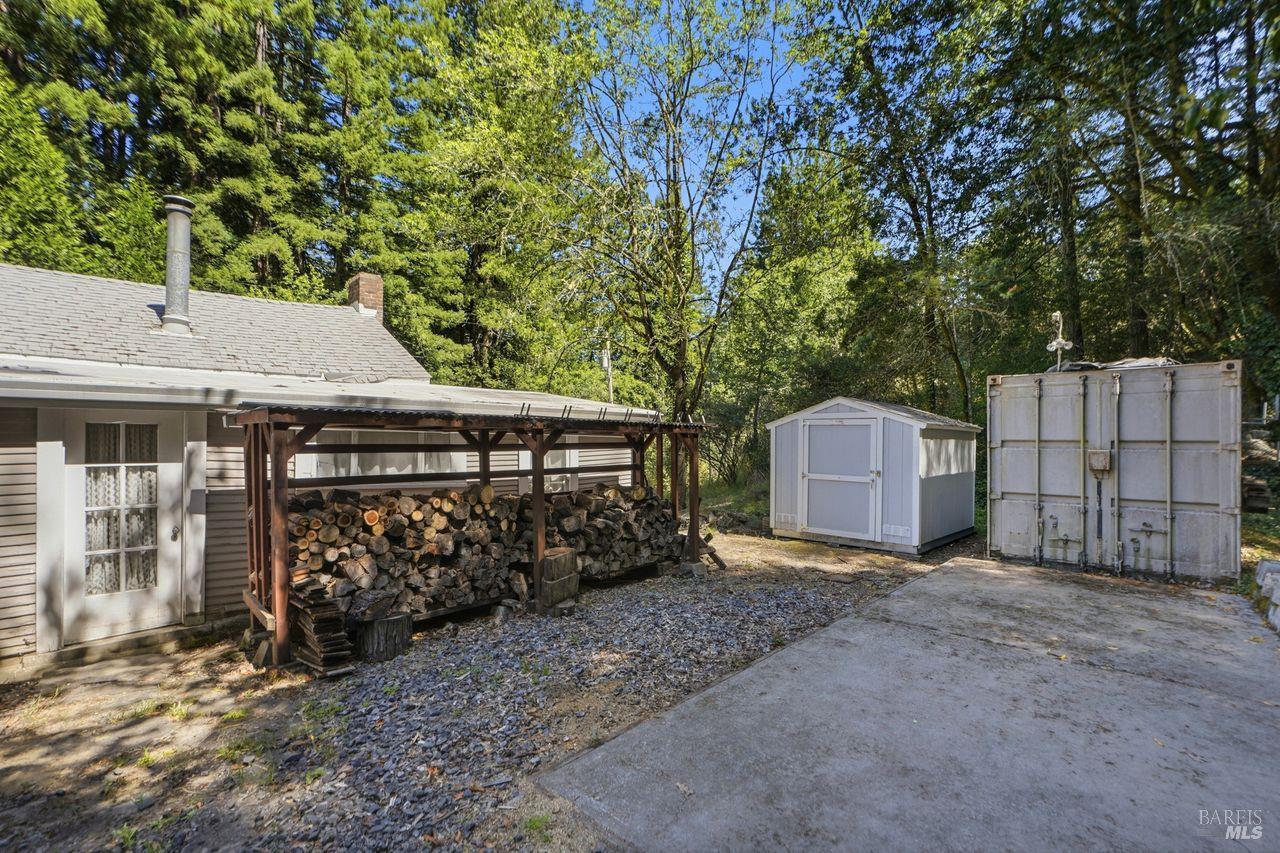 886 Montgomery Road Sebastopol CA 95472