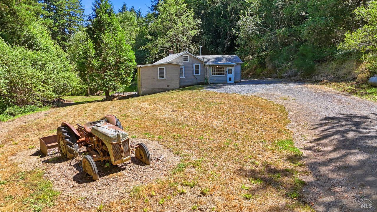 886 Montgomery Road Sebastopol CA 95472