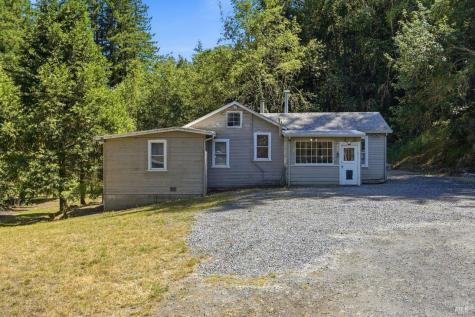 886 Montgomery Road Sebastopol CA 95472