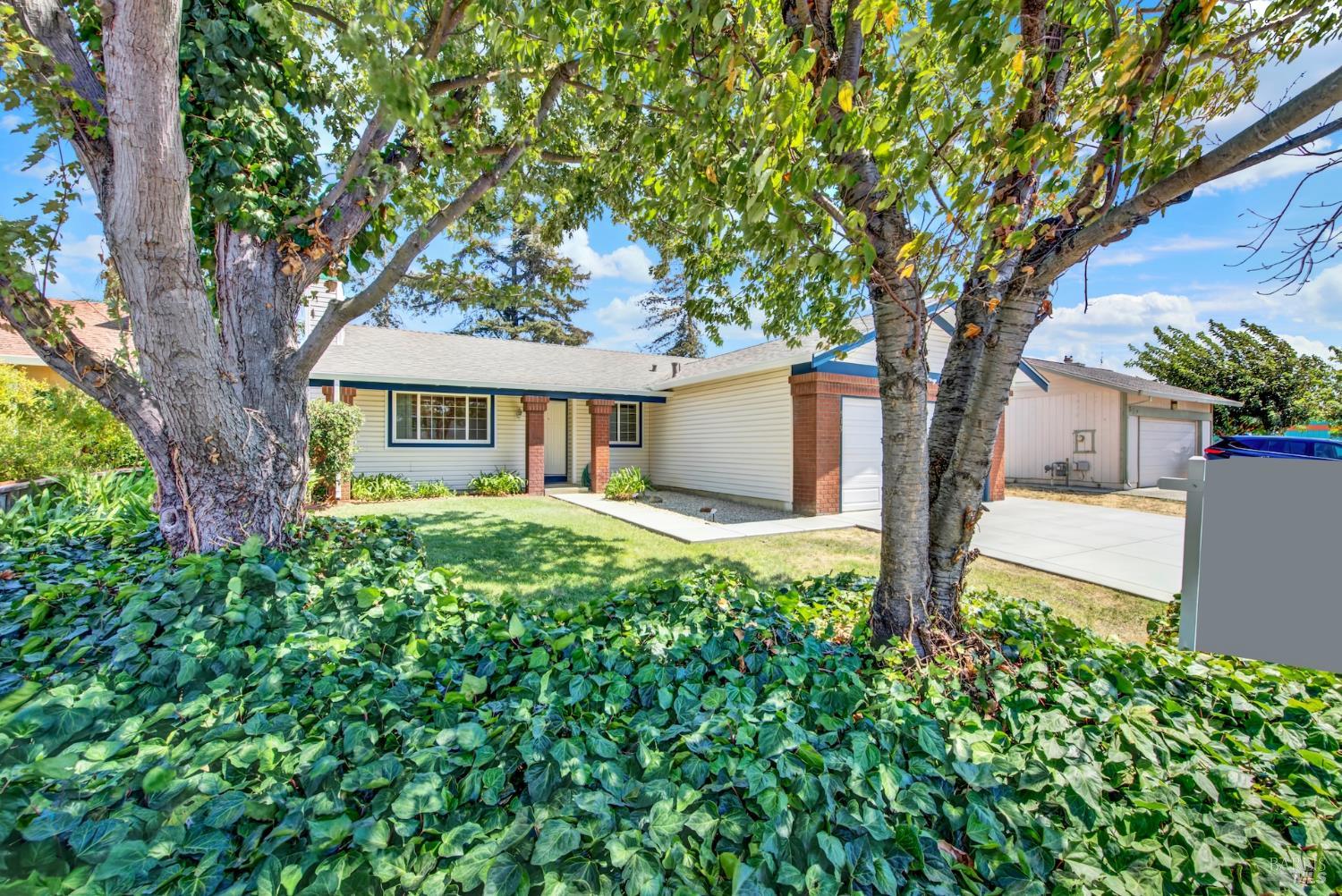 519 Crested Drive Suisun City CA 94585