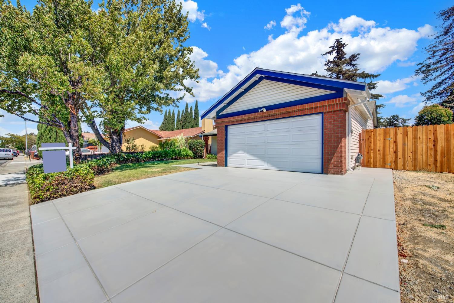 519 Crested Drive Suisun City CA 94585