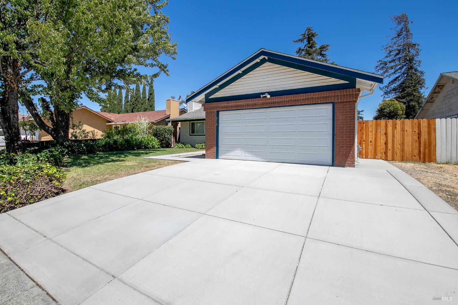 519 Crested Drive Suisun City CA 94585