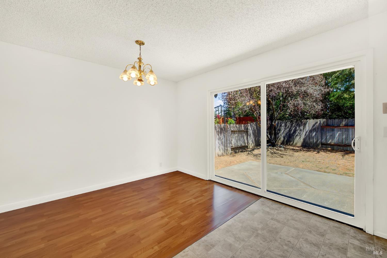 519 Crested Drive Suisun City CA 94585