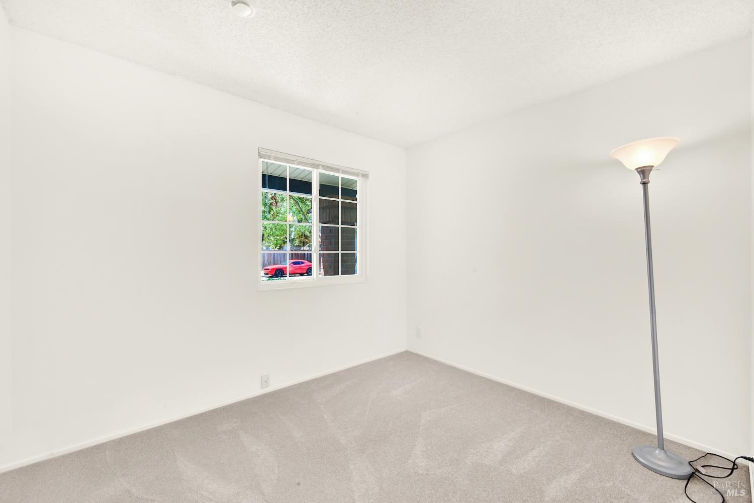 519 Crested Drive Suisun City CA 94585