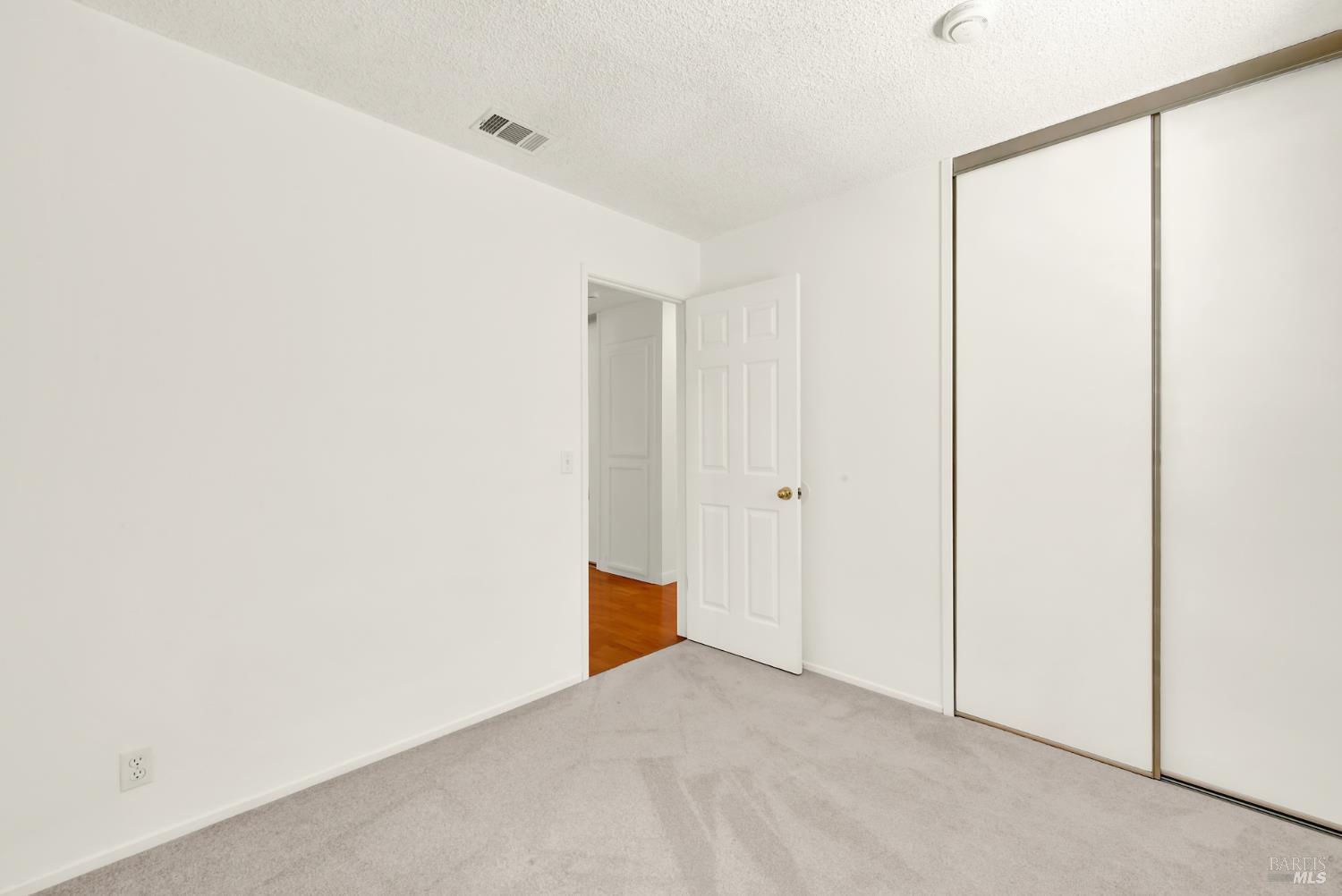 519 Crested Drive Suisun City CA 94585
