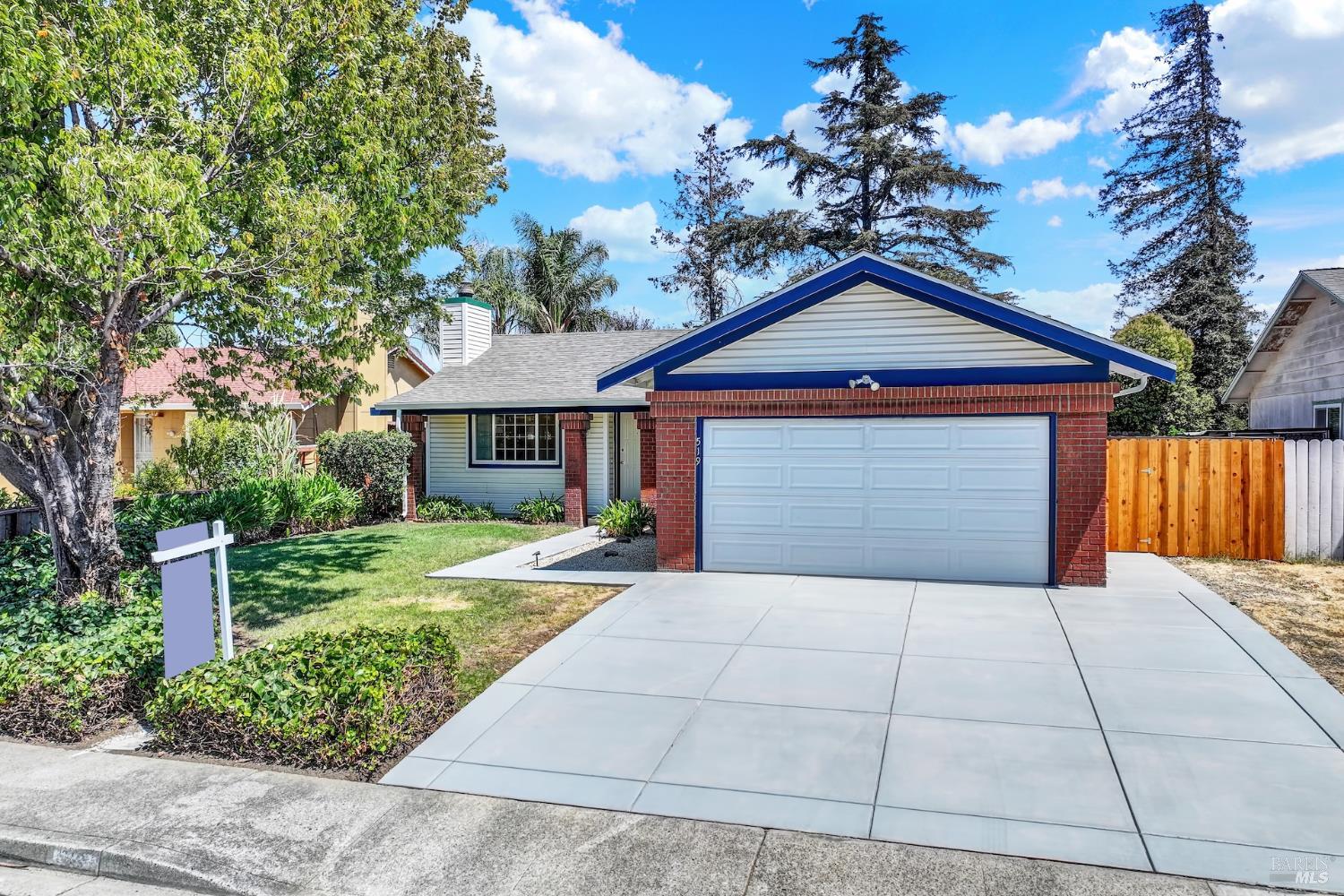 519 Crested Drive Suisun City CA 94585