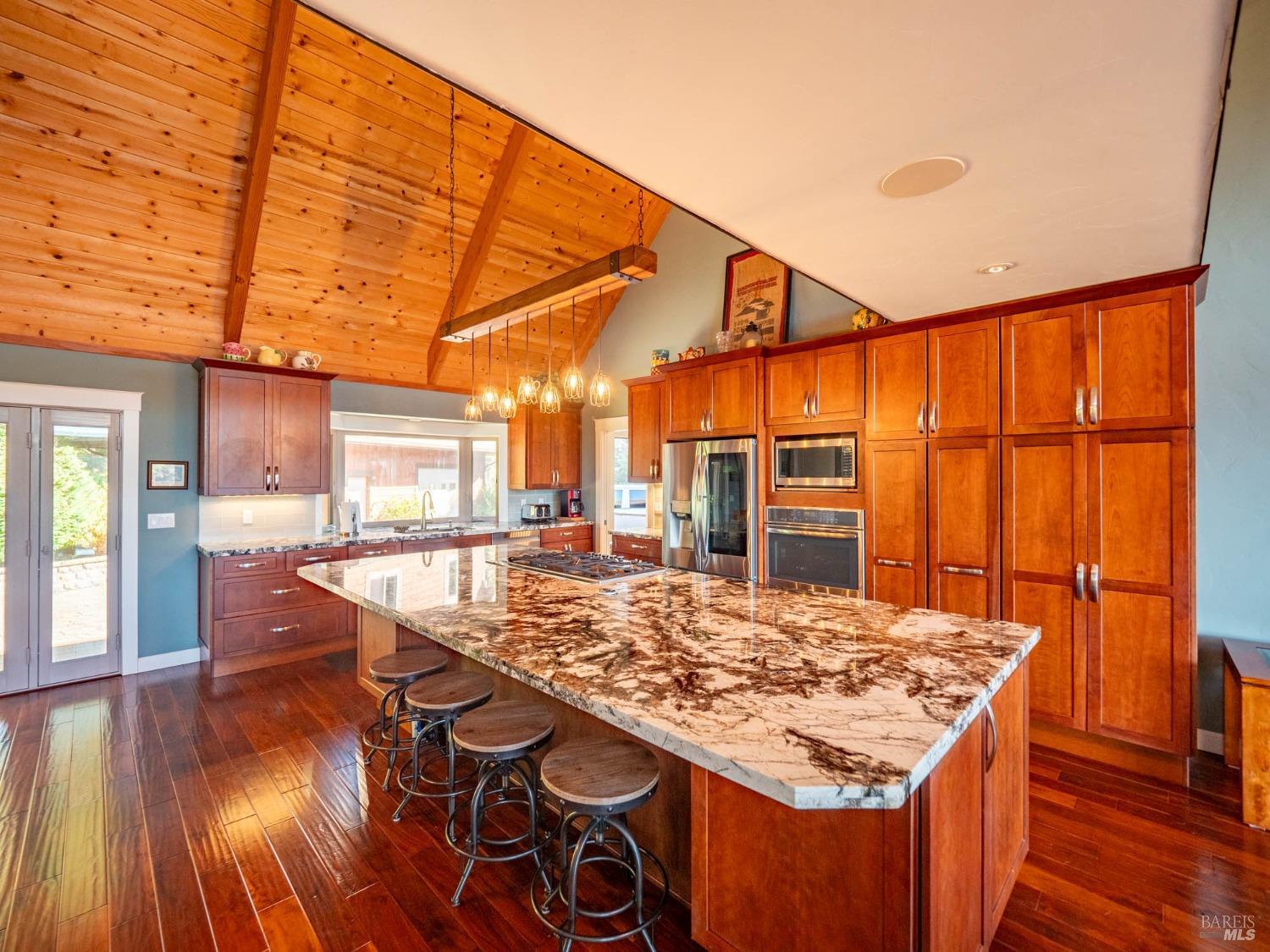 43500 Crispin Road Manchester CA 95459