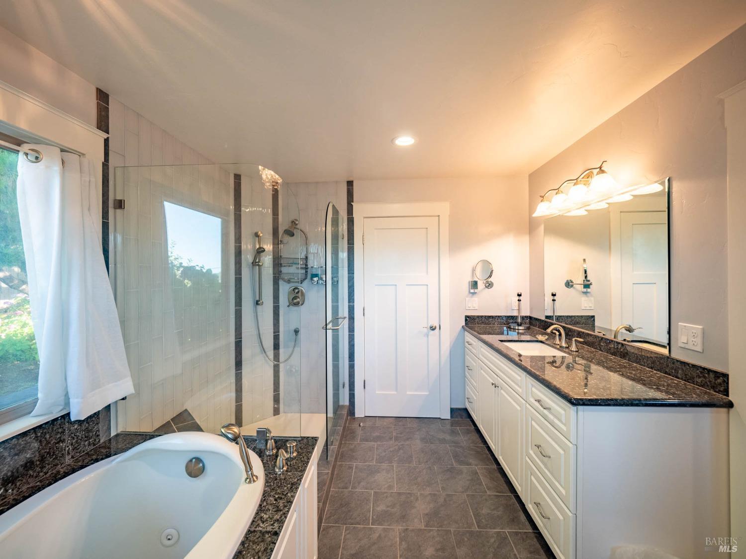 43500 Crispin Road Manchester CA 95459
