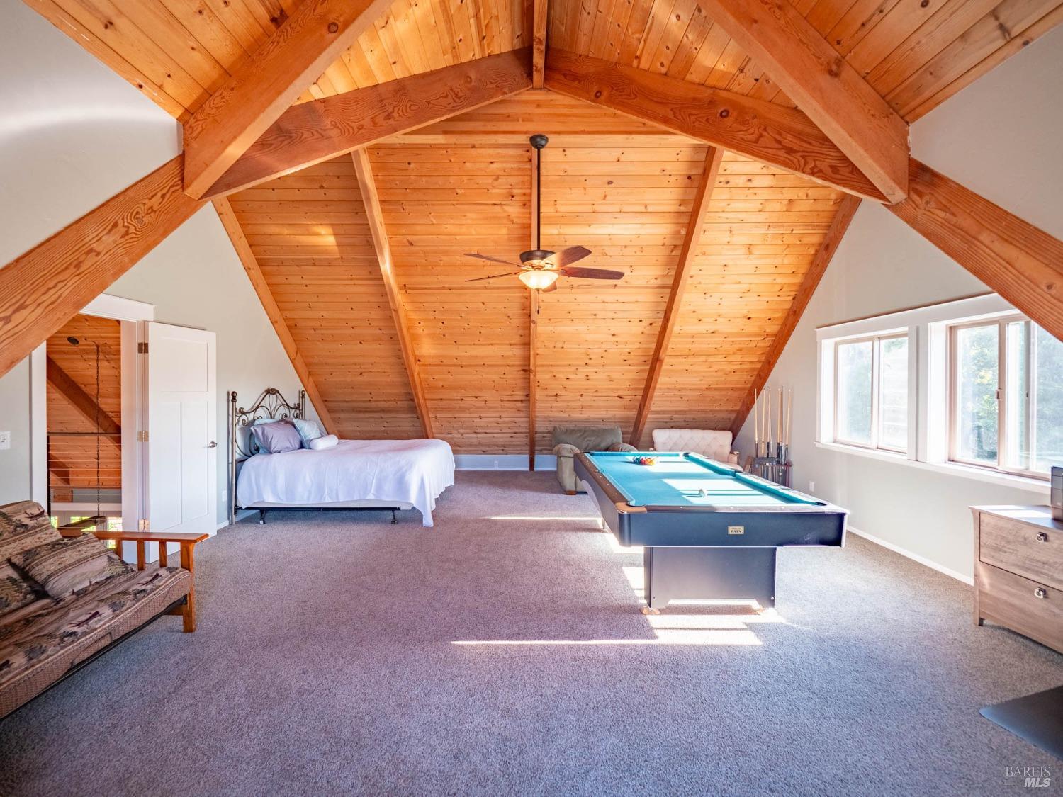 43500 Crispin Road Manchester CA 95459