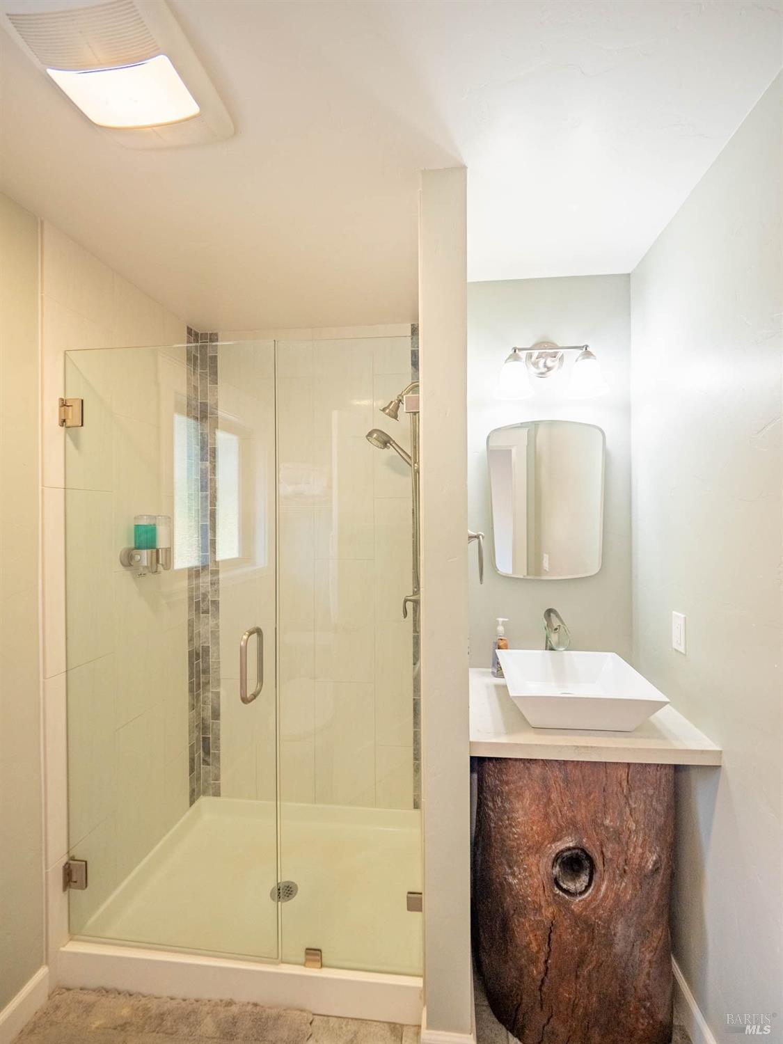 43500 Crispin Road Manchester CA 95459