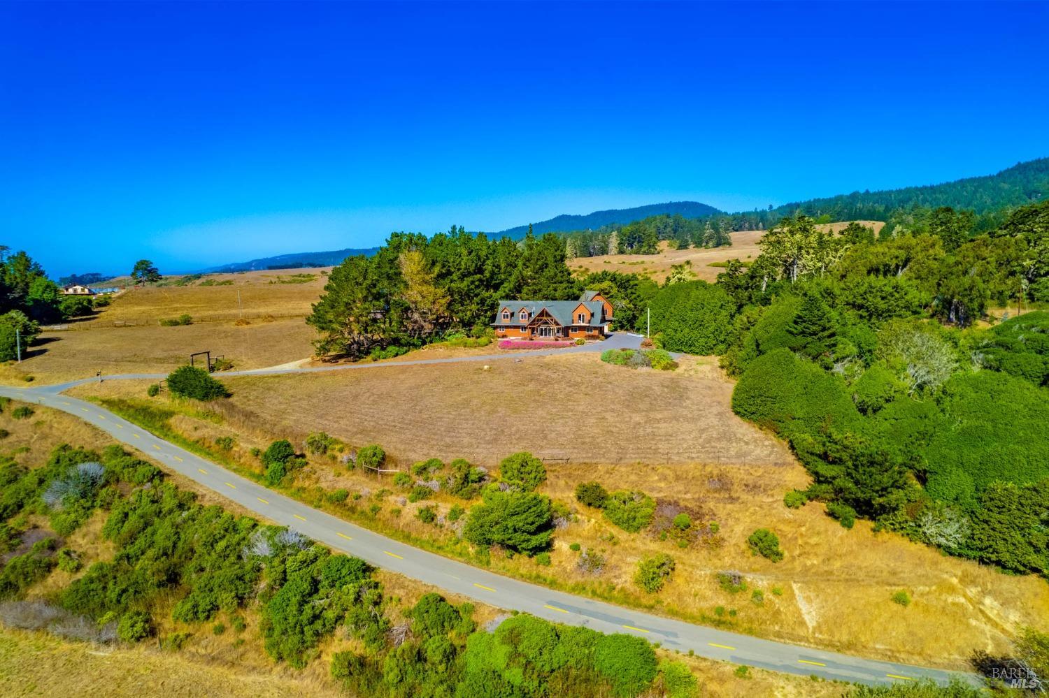 43500 Crispin Road Manchester CA 95459